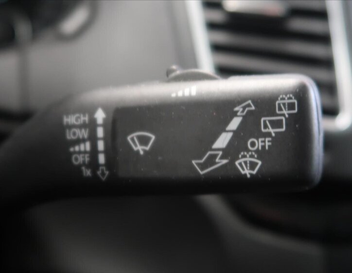 Volkswagen Sharan MPV 2,0 l 110 kw