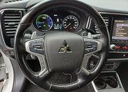 Mitsubishi Outlander Kombi 2,4 l 99 kw