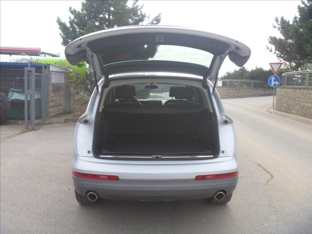 Audi Q7 SUV 3,0 l 176 kw