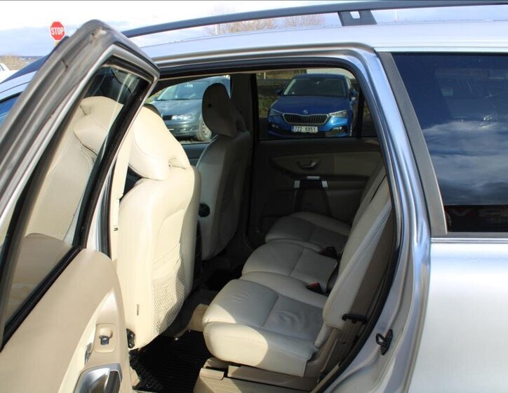 Volvo XC90 Kombi 2,4 l 136 kw