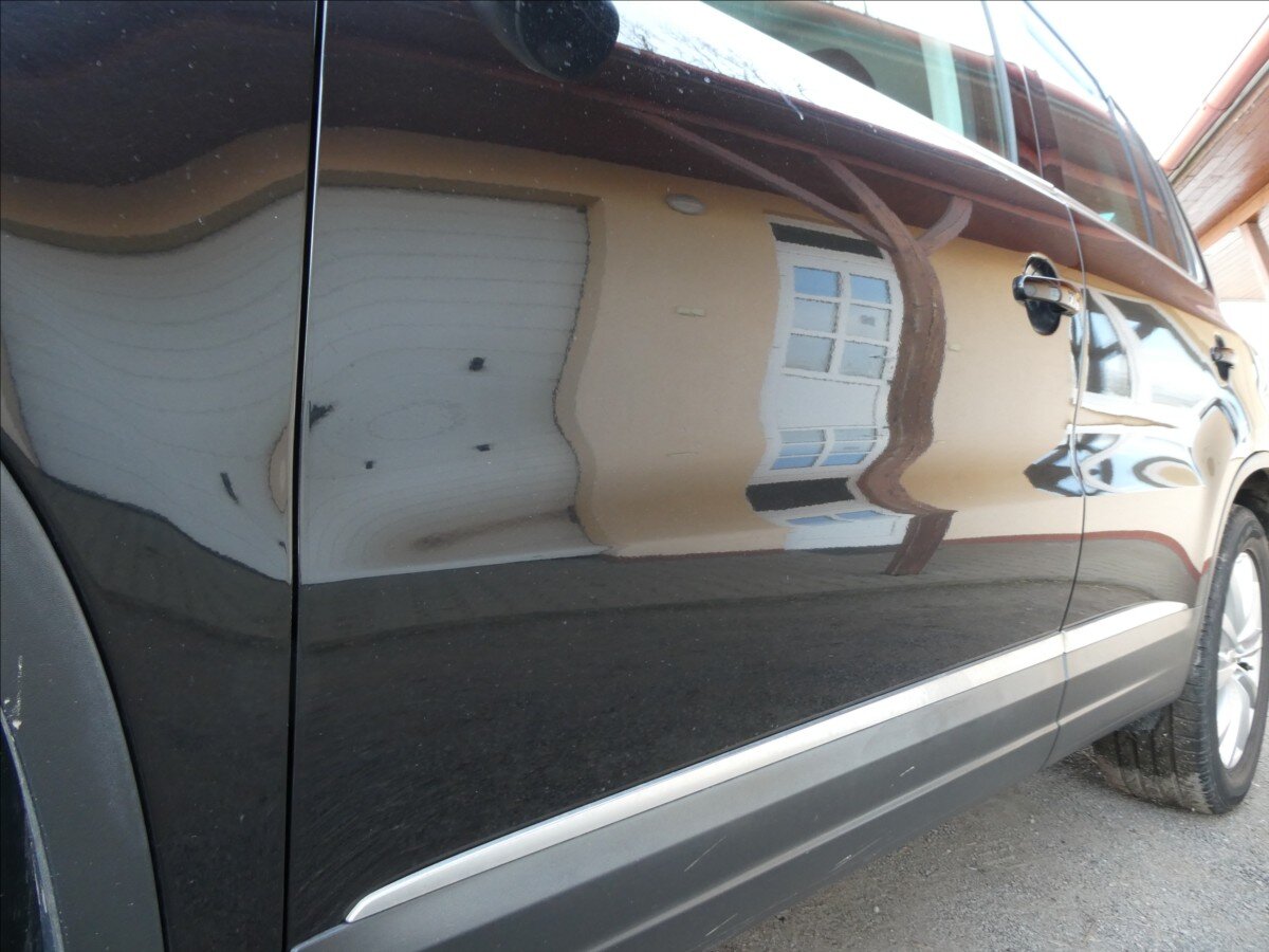 Volkswagen Tiguan SUV 2,0 l 103 kw