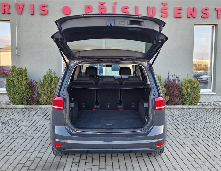 Volkswagen Touran Kombi 2,0 l 90 kw