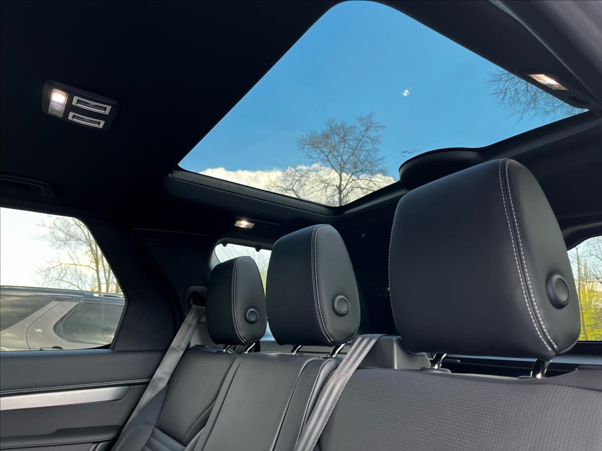 Land Rover Discovery SUV / Terénní 3,0 l 257 kw
