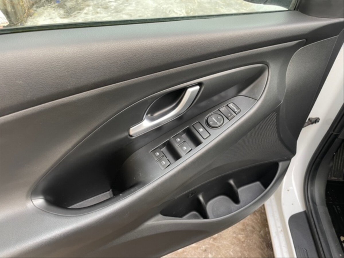 Hyundai Ostatní Kombi 1,6 l 85 kw