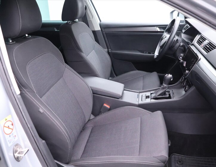 Škoda Superb Liftback 2,0 l 147 kw