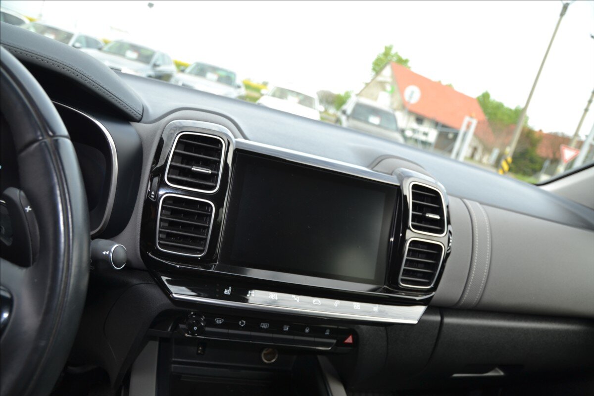 Citroën C5 Aircross SUV / Terénní 1,6 l 133 kw