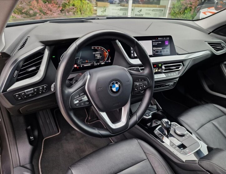 BMW Řada 2 Sedan 2,0 l 110 kw