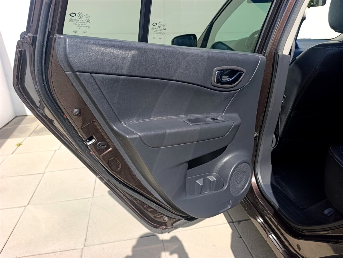 Renault Koleos SUV / Terénní 2,0 l 127 kw