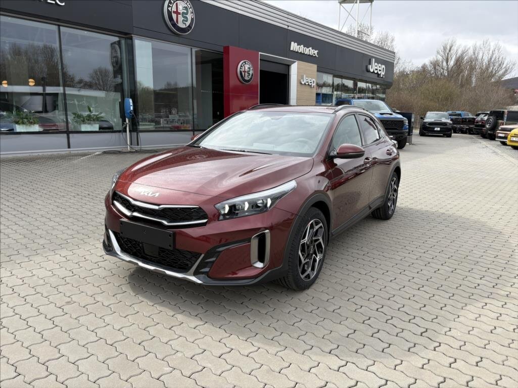 KIA XCeed SUV / Terénní 2,0 l 110 kw