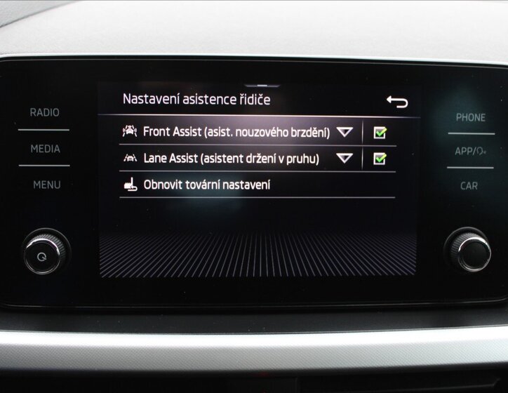 Škoda Scala Hatchback 999,0 81 kw