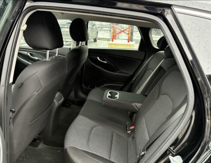 Hyundai i30 Kombi 998,0 88 kw