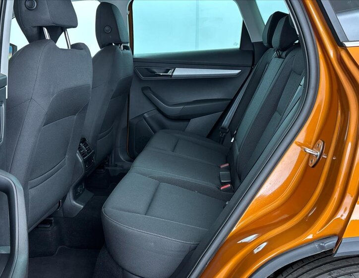 Škoda Karoq SUV / Terénní 1,5 l 110 kw