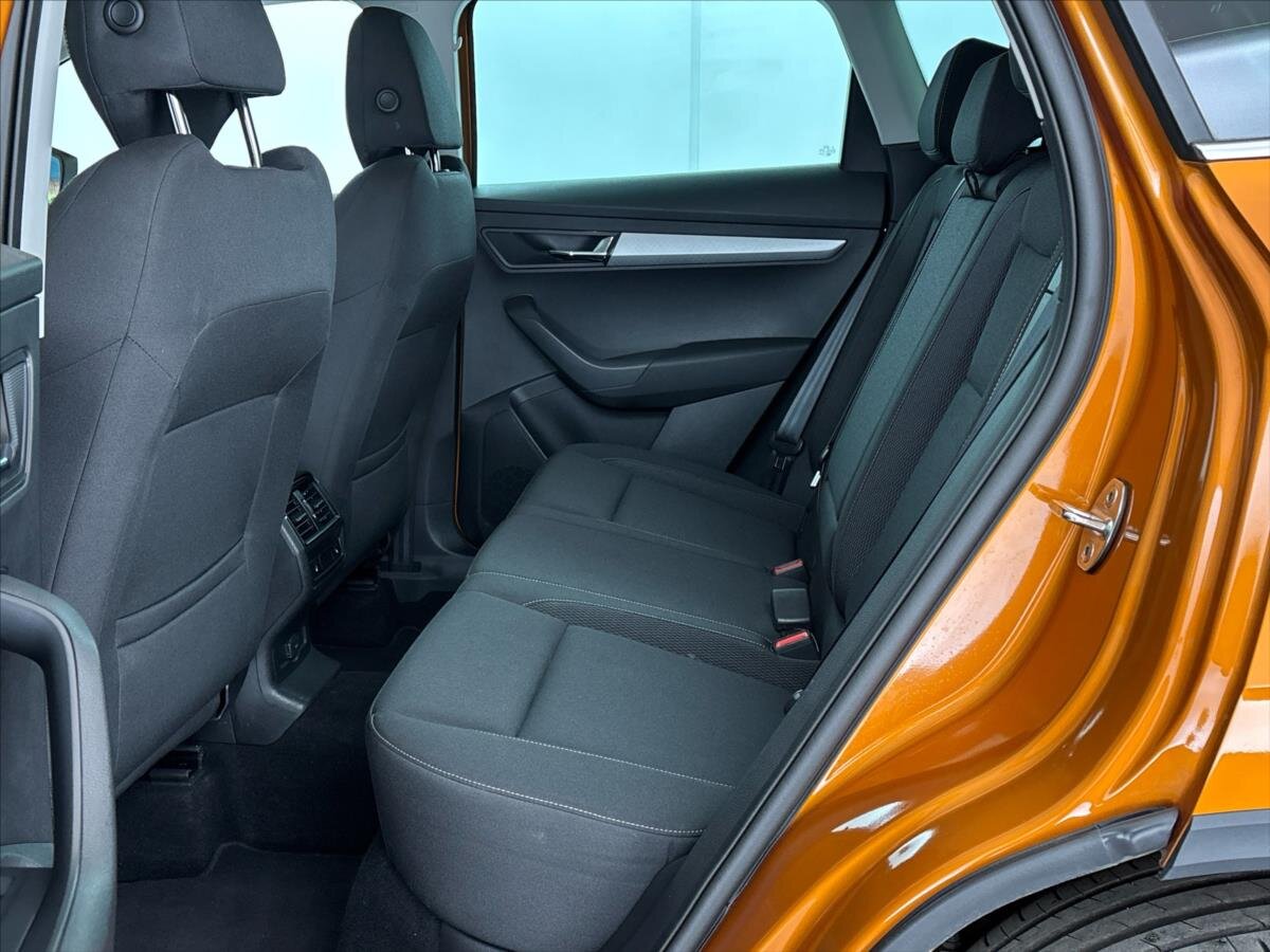 Škoda Karoq SUV / Terénní 1,5 l 110 kw