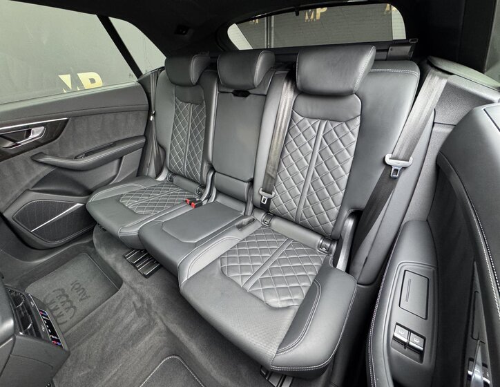 Audi Q8 SUV 3,0 l 210 kw