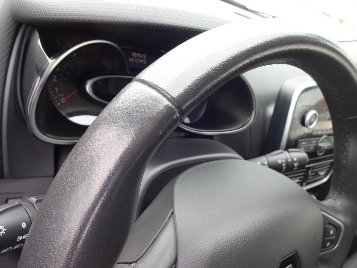 Renault Clio Kombi 1,1 l 54 kw