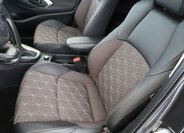 Toyota Yaris Cross SUV / Terénní 1,5 l 68 kw