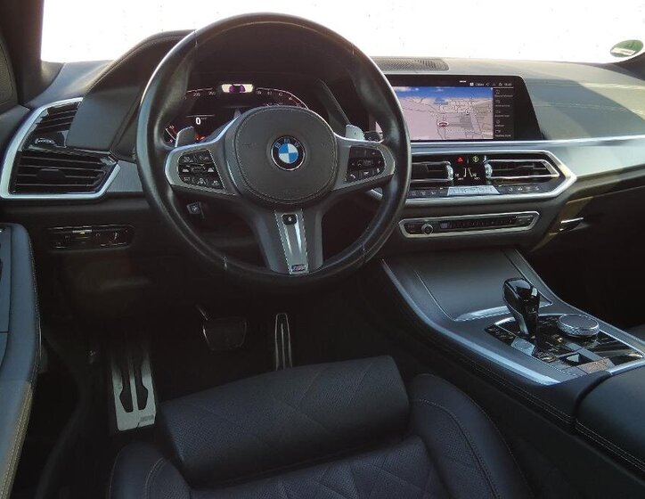 BMW X5 SUV / Terénní 3,0 l 195 kw