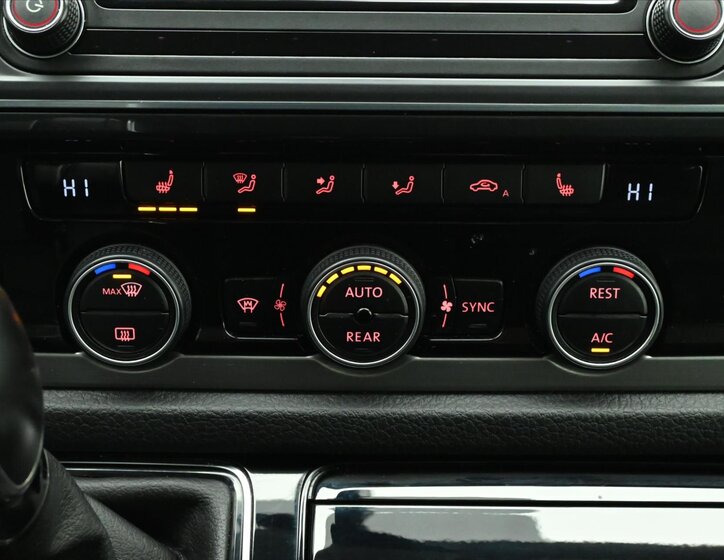 Volkswagen Multivan VAN / Minibus 2,0 l 150 kw