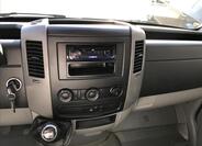 Volkswagen Crafter 12