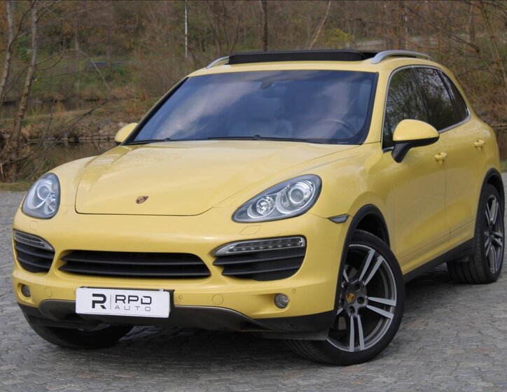 Porsche Cayenne SUV / Terénní 4,8 l 294 kw