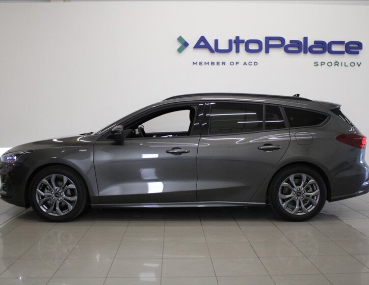 Ford Focus Kombi 999,0 114 kw