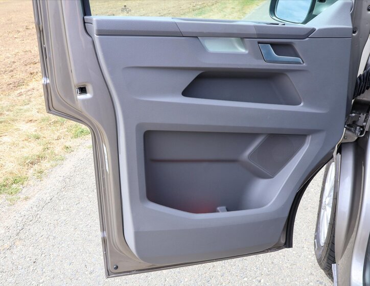 Volkswagen Transporter 11