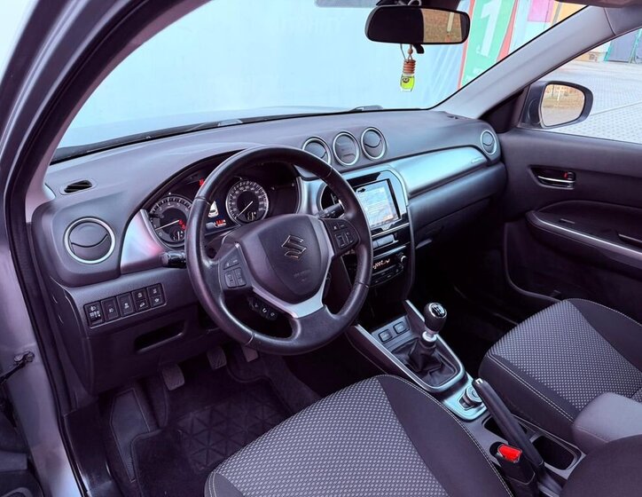 Suzuki Vitara Hatchback 1,4 l 103 kw