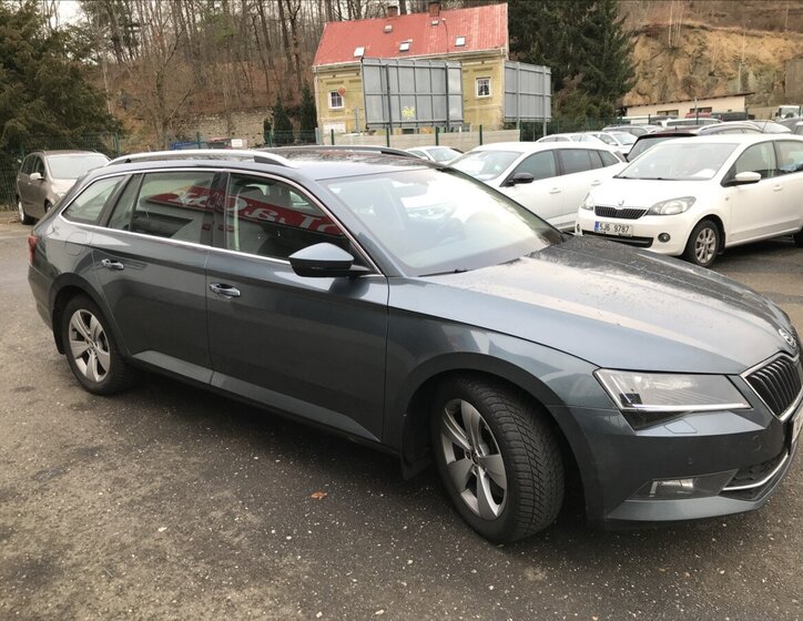 Škoda Superb 5