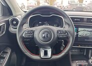 MG ZS SUV 1,5 l 78 kw
