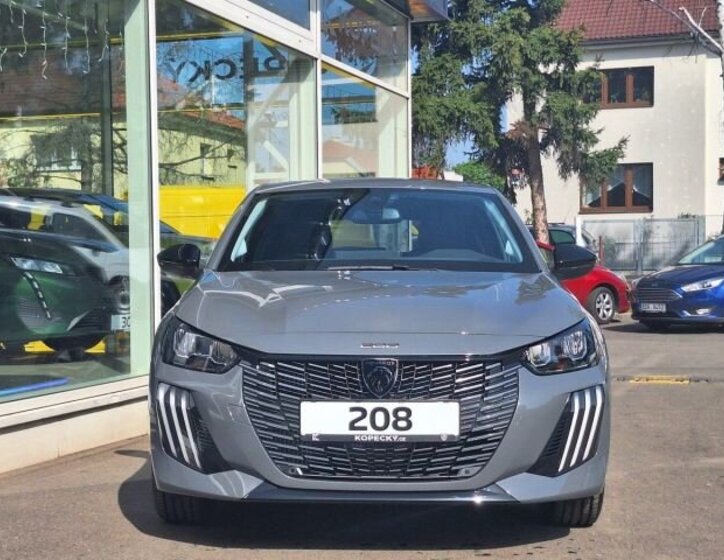 Peugeot 208 Hatchback 1,2 l 74 kw