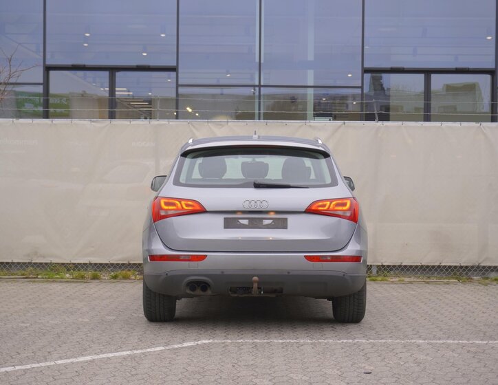 Audi Q5 4
