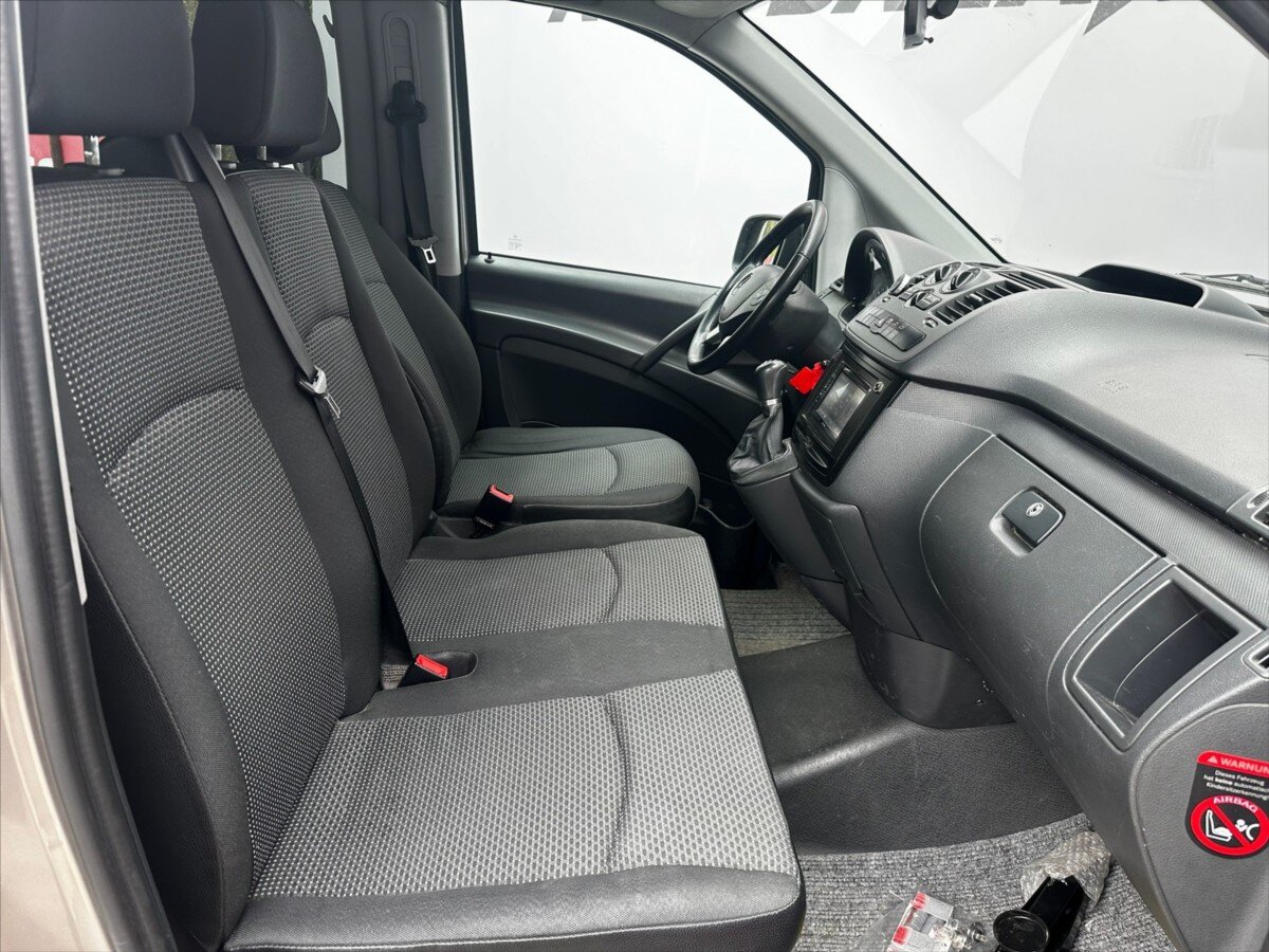 Mercedes-Benz Vito Kombi 2,1 l 120 kw