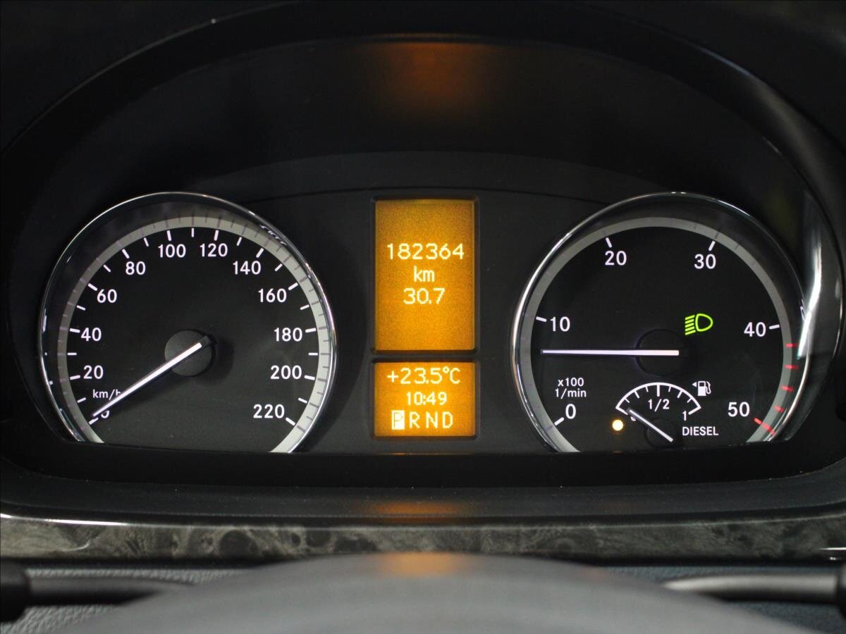 Mercedes-Benz Viano Kombi 3,0 l 165 kw