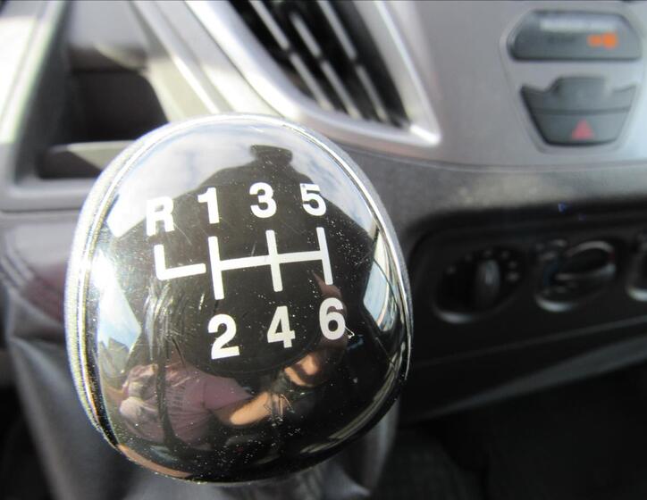 Ford Transit 19