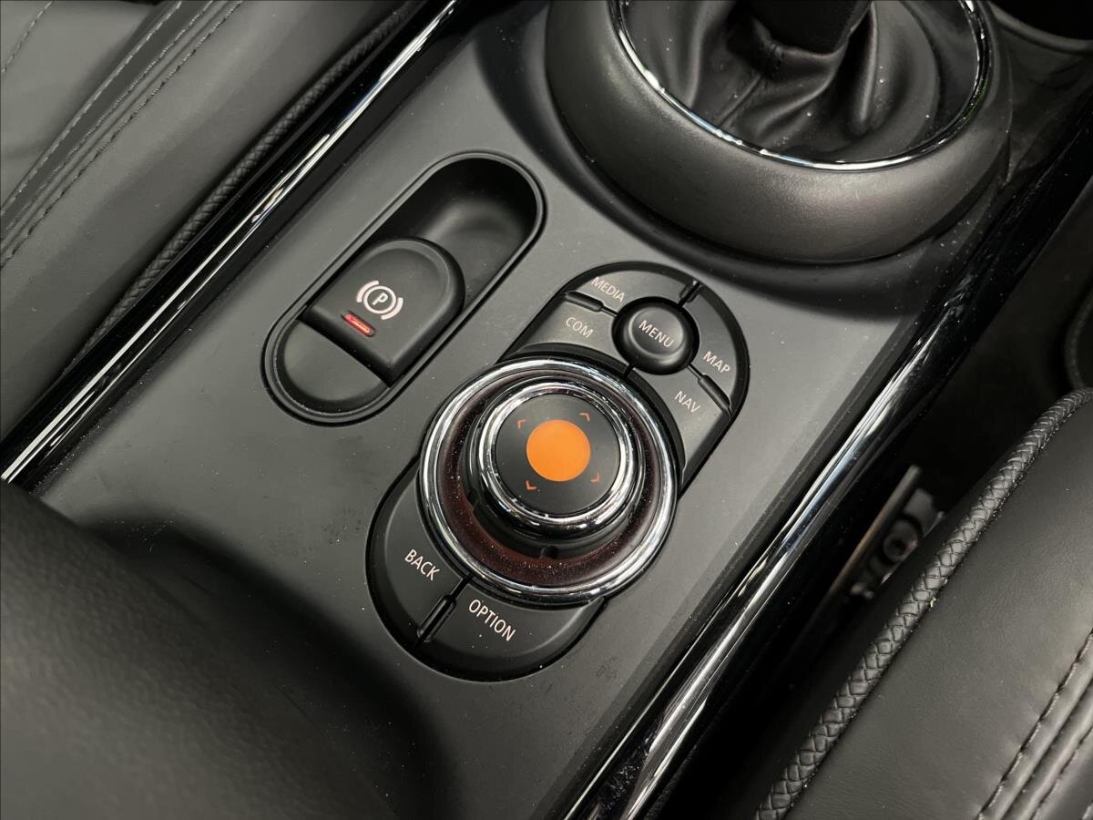 Mini Clubman Kombi 2,0 l 141 kw