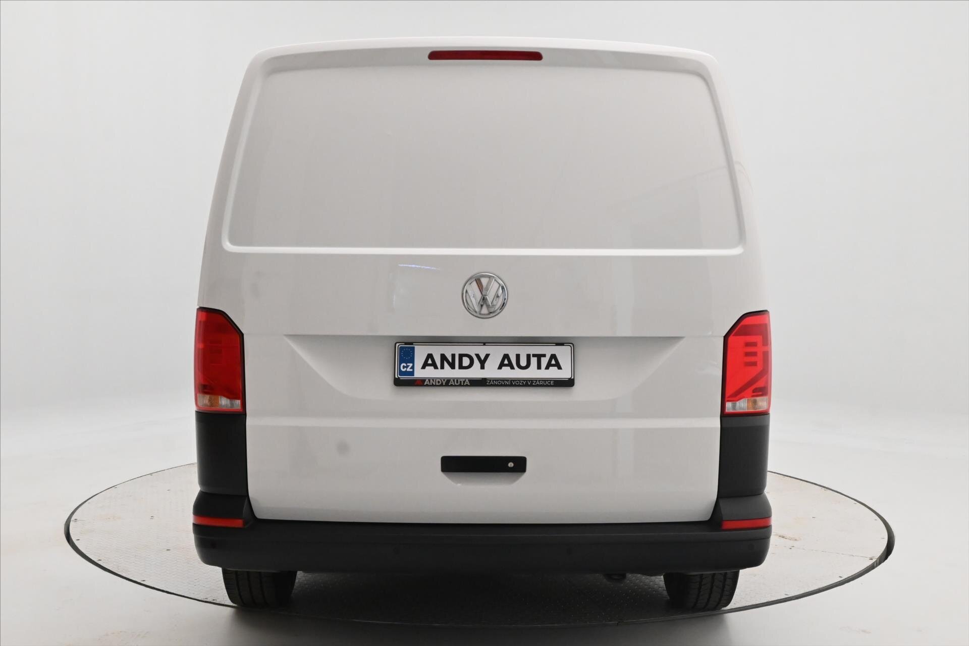 Volkswagen Transporter Skříň 2,0 l 81 kw