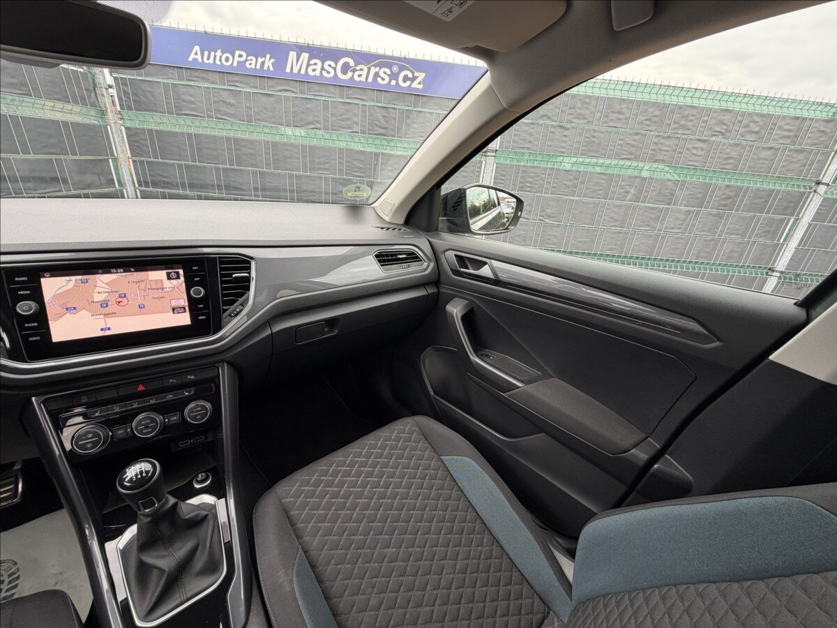 Volkswagen T-Roc SUV / Terénní 999,0 85 kw