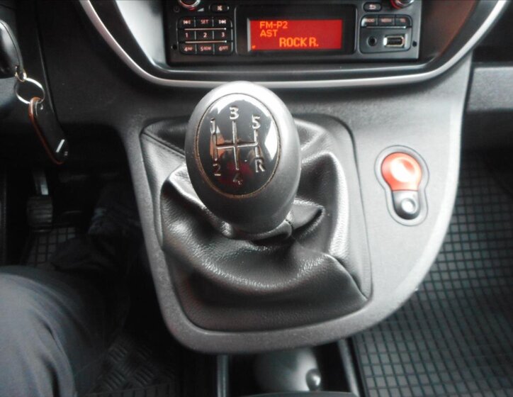 Renault Kangoo Pick-up 1,5 l 55 kw