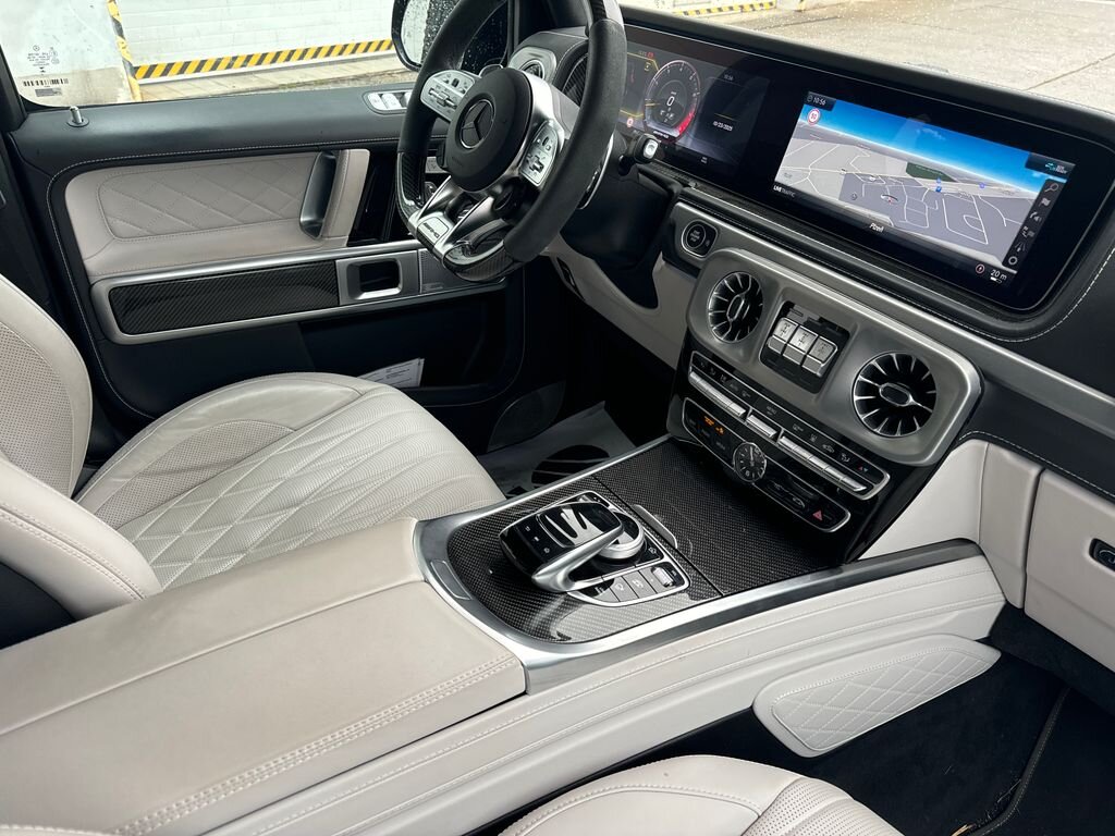 Mercedes-Benz Třídy G SUV / Terénní 4,0 l 430 kw