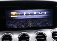 Mercedes-Benz Třídy E 30