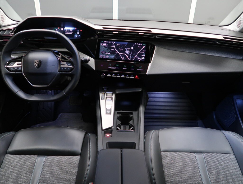 Peugeot 308 Kombi 1,5 l 96 kw