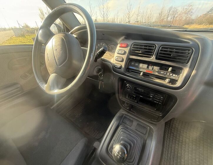 Suzuki Grand Vitara 16