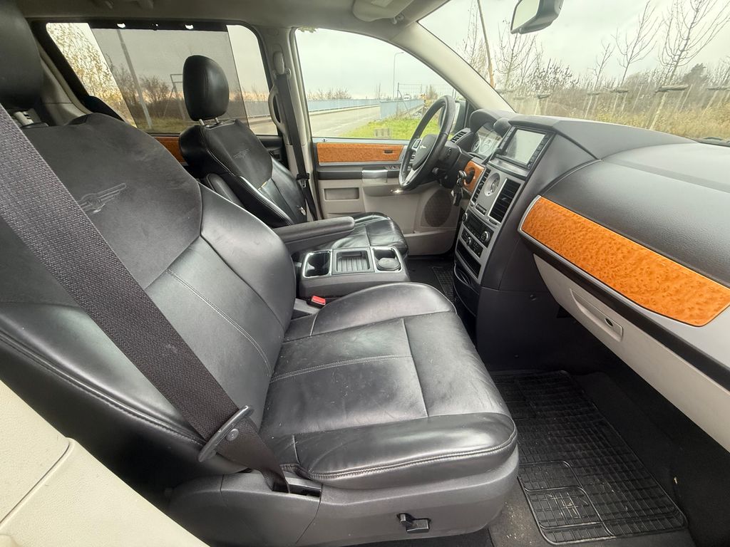 Chrysler Grand Voyager