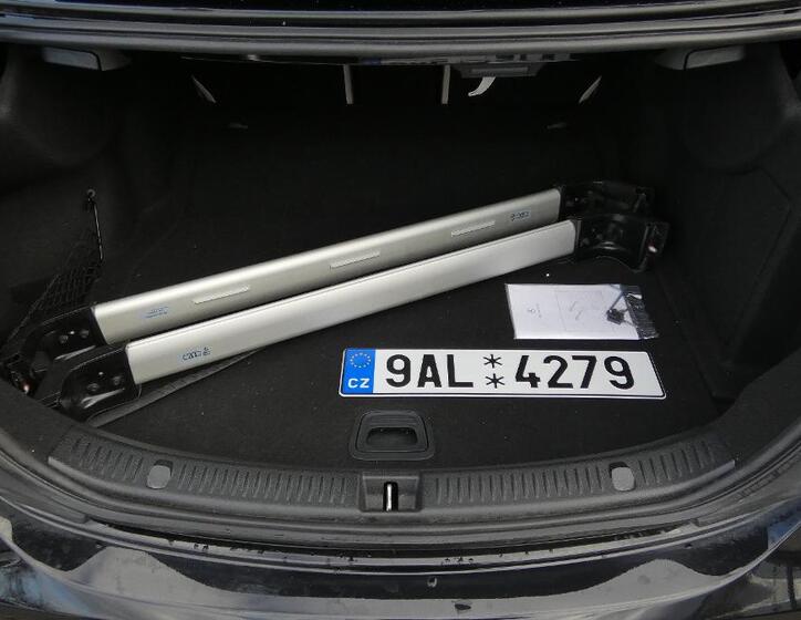 Mercedes-Benz Třídy E 20