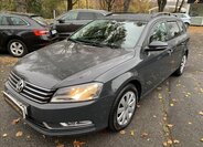 Volkswagen Passat 1