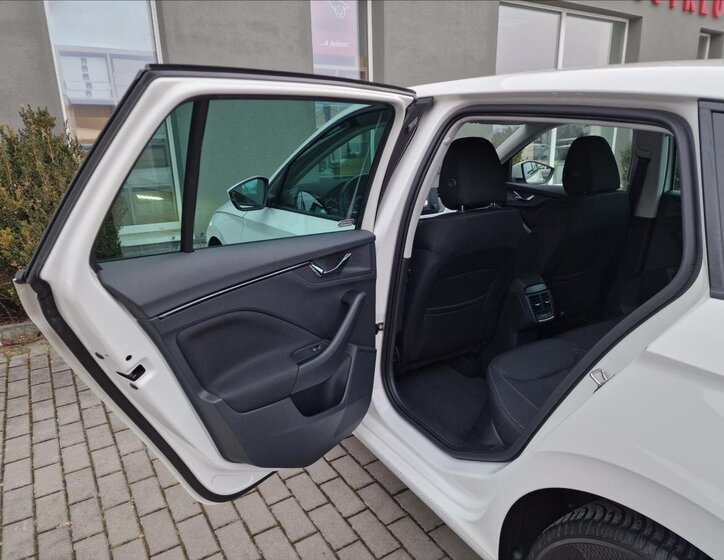 Škoda Scala Hatchback 999,0 70 kw