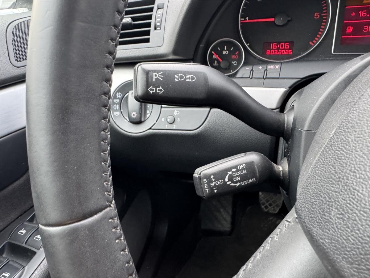 Audi A4 Kombi 2,0 l 103 kw