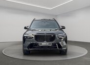 BMW X7 SUV / Terénní 4,4 l 390 kw
