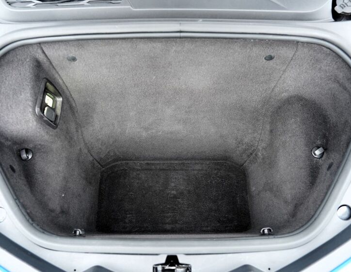 Chevrolet Corvette 23