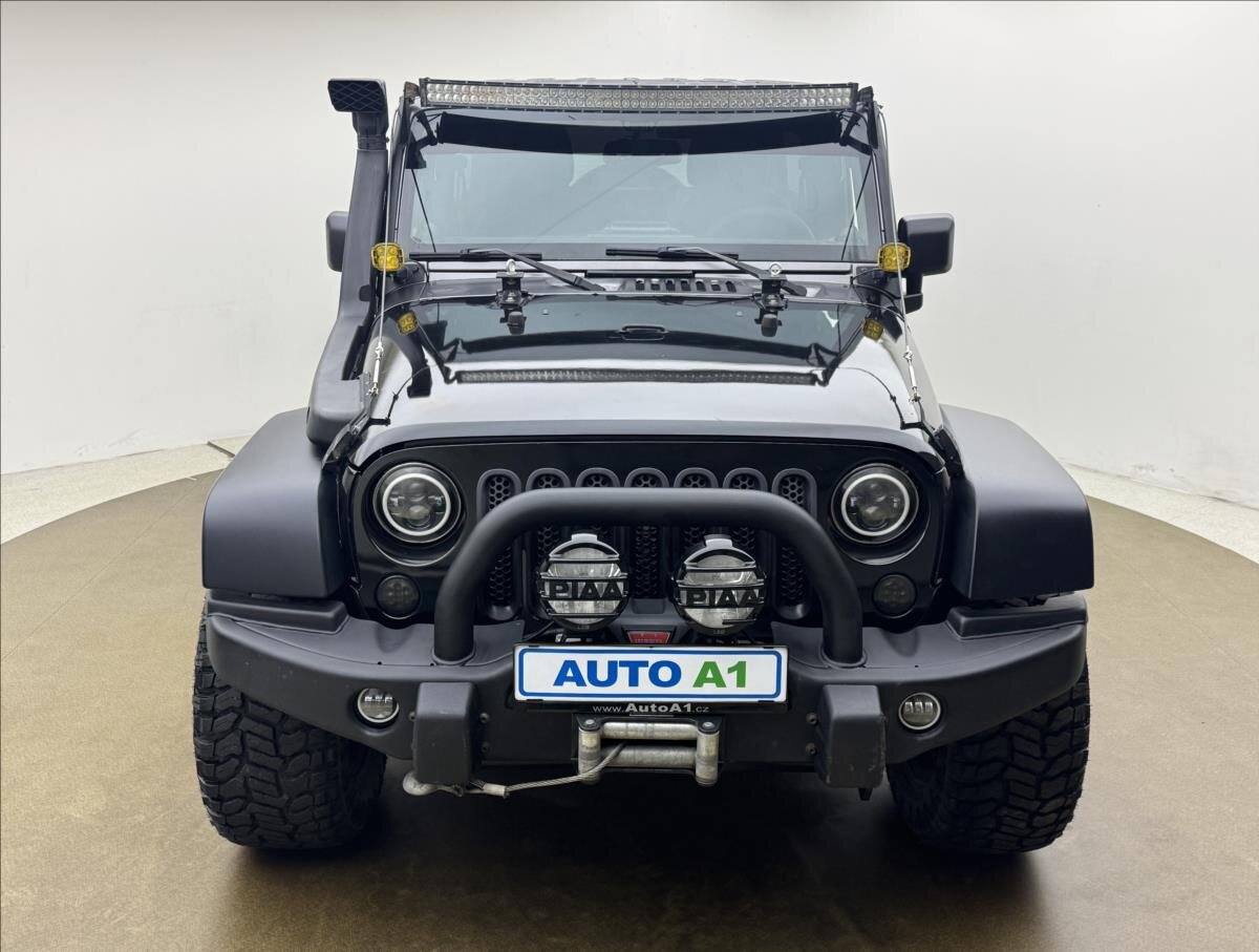 Jeep Wrangler SUV 3,6 l 209 kw